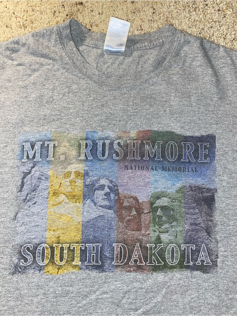 America Mt Rushmore South Dakota Travel Hike Landmark Gray Adult 2XL Camp Shirt